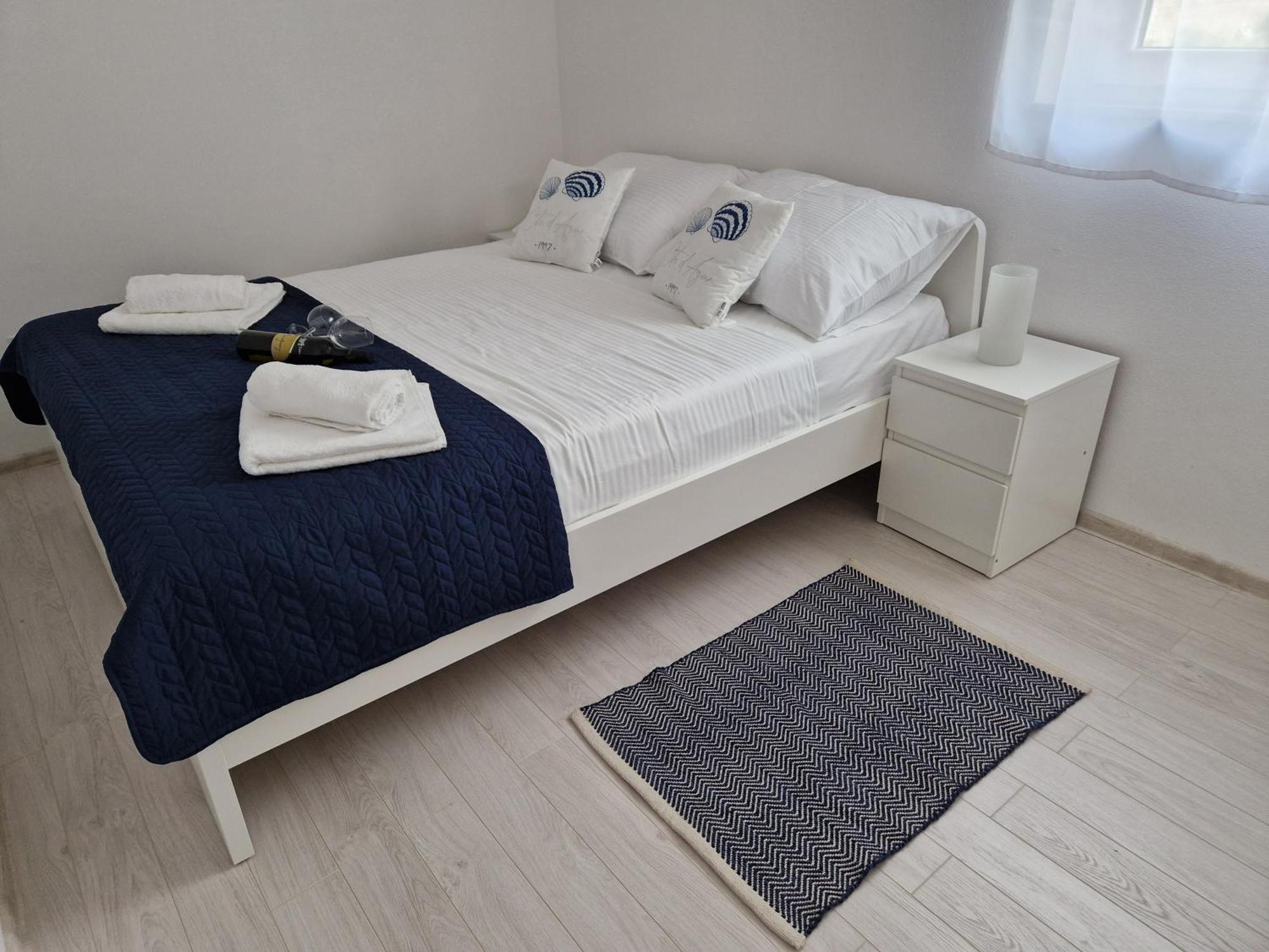 B&L Apartments Vir Kültér fotó